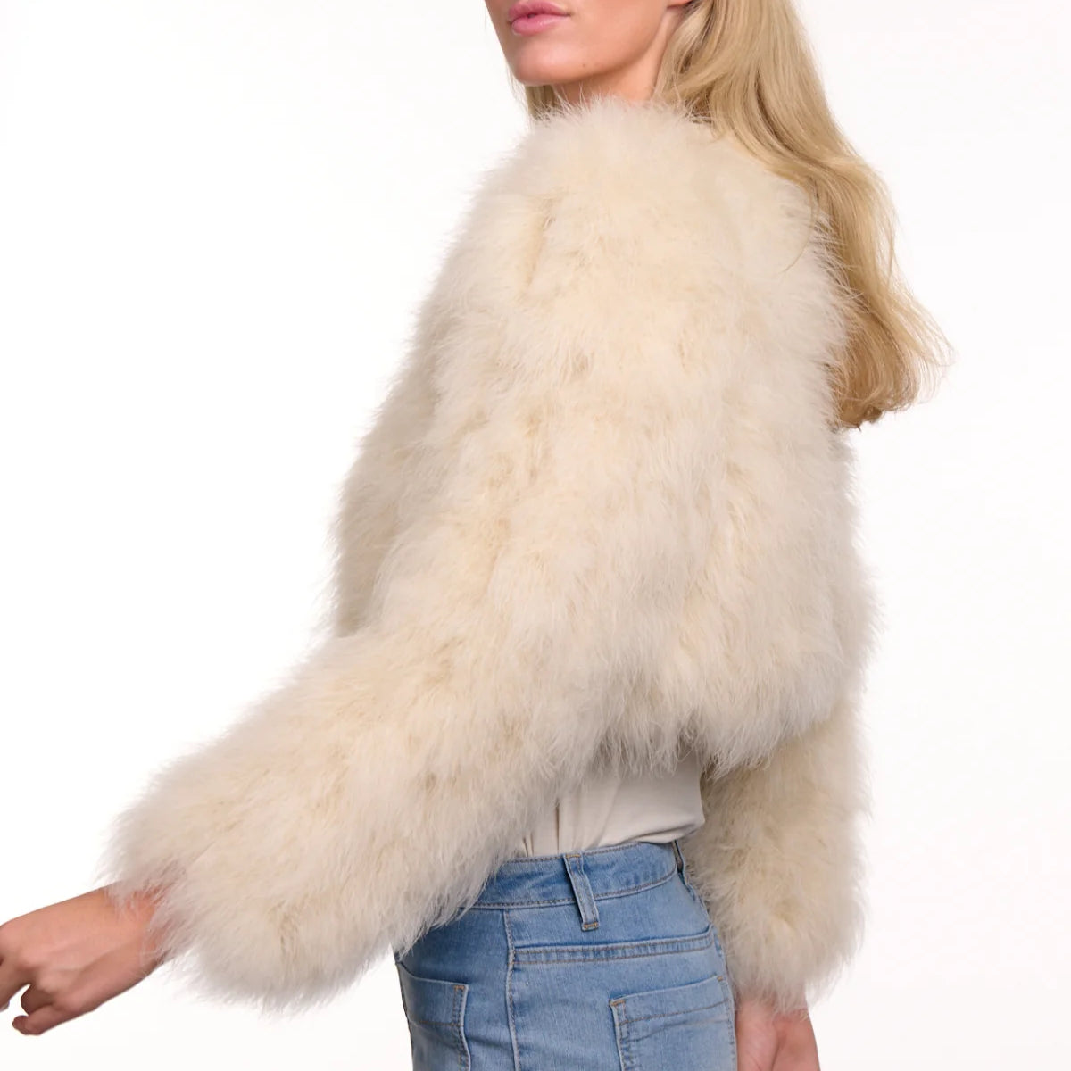 365DaysFeatherBolero_3_1800x1800_png.webp