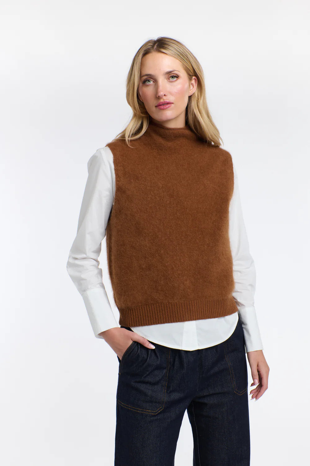 Bobby Wool/Cashmere Vest Pecan