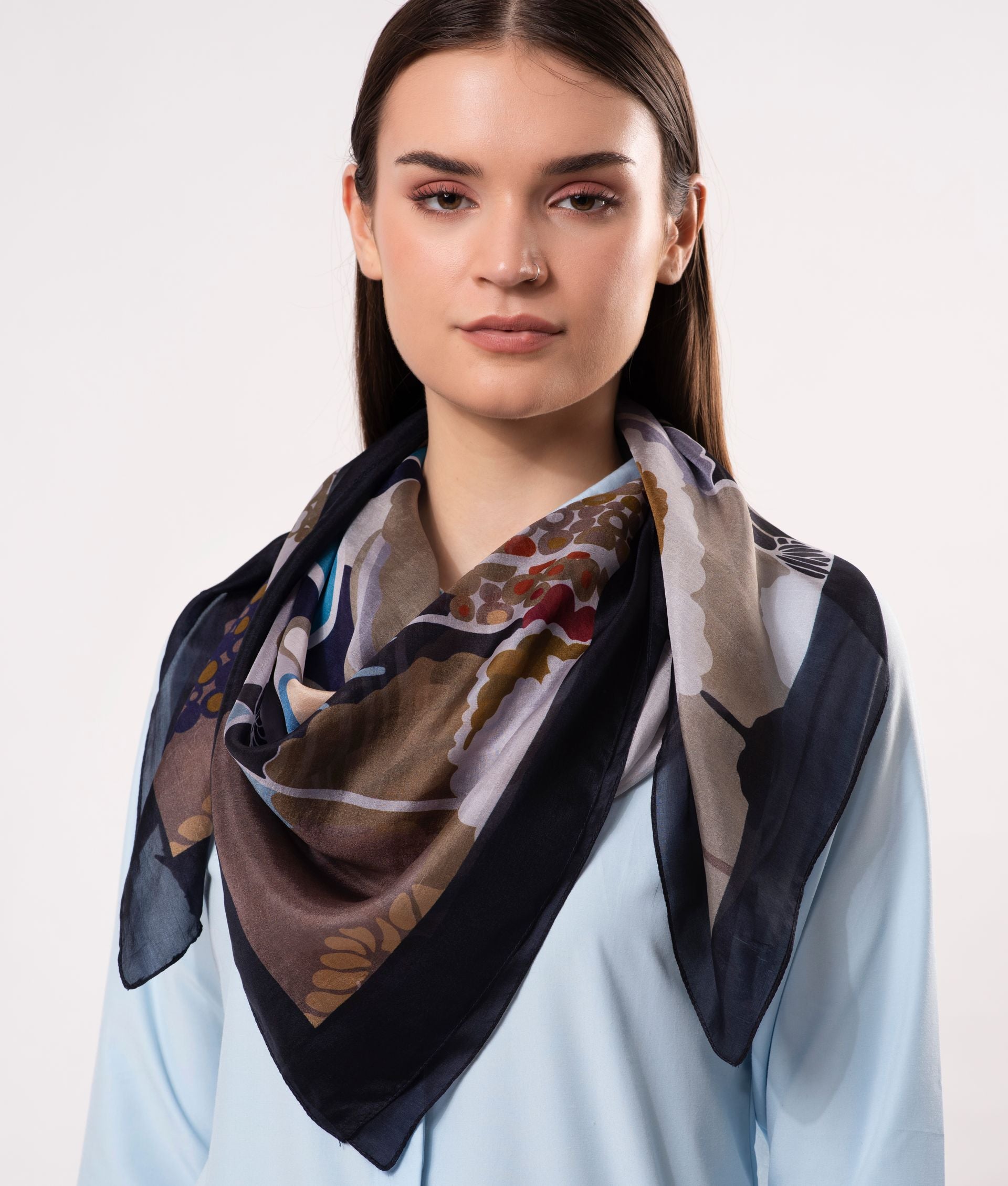 Daisy Floral Pure Silk Square 100