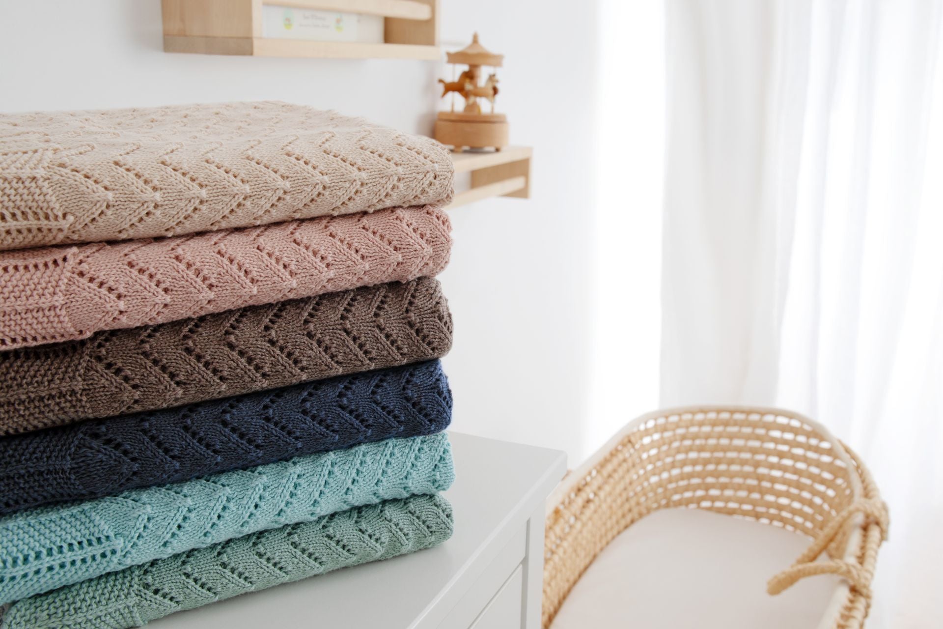 Dlux_blankets_all.jpg