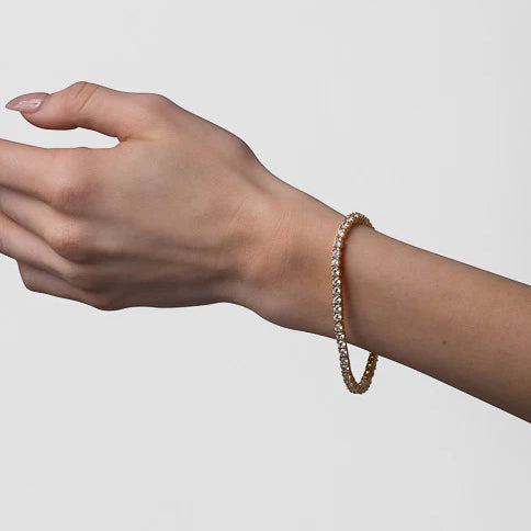 Dolcevitagoldbracelet1.webp