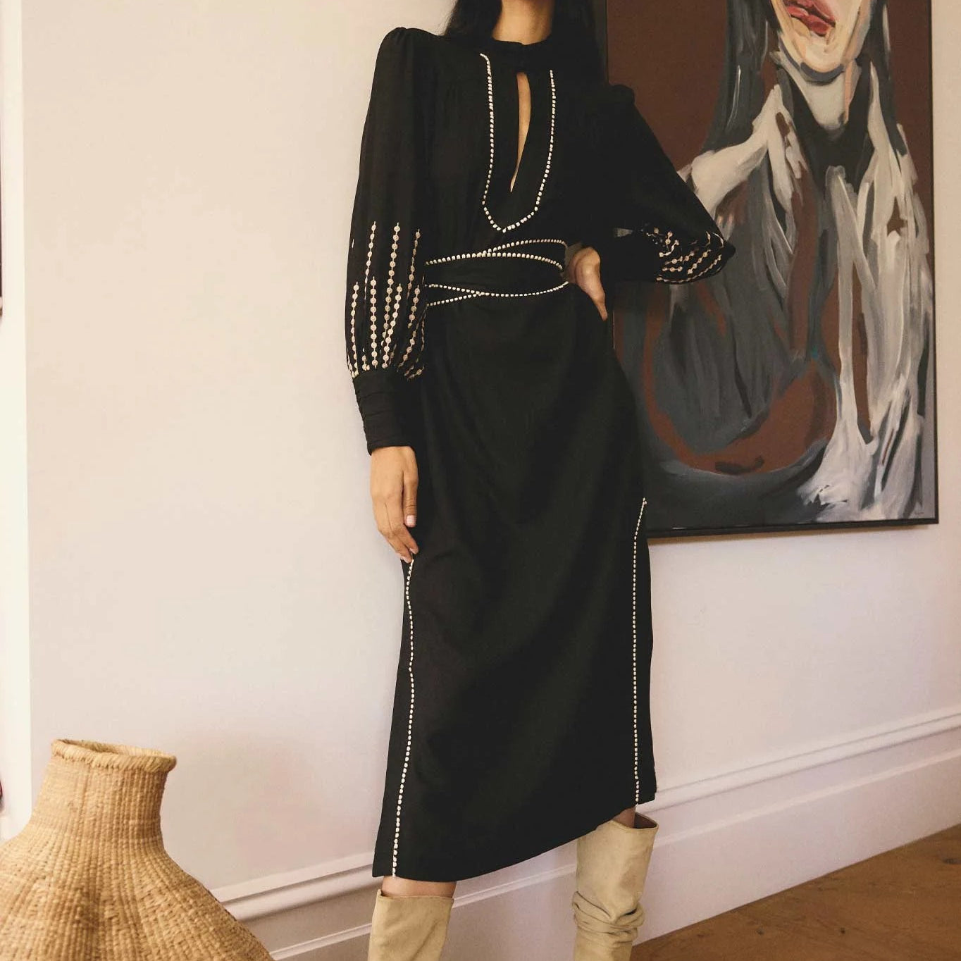 EdithLinenViscoseEmbroideredMidiDressinBlack1.jpg