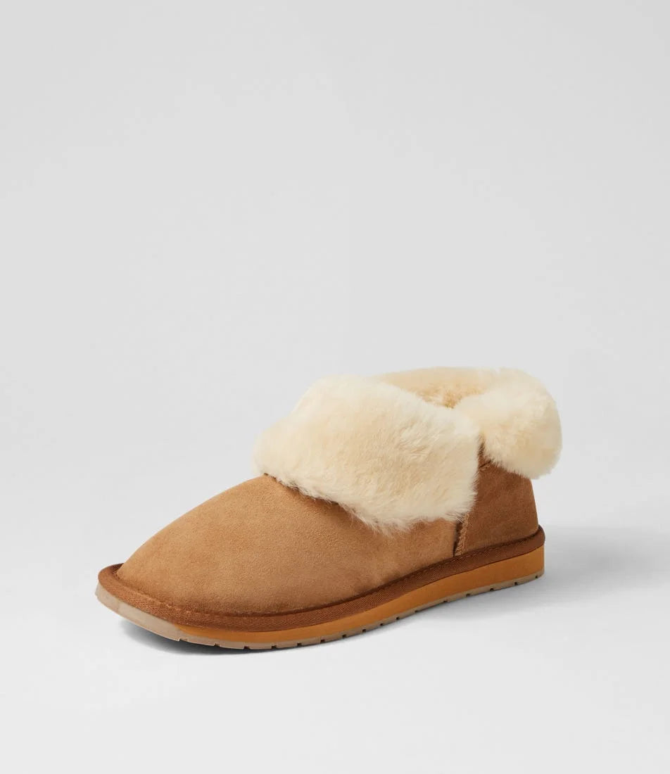 Emuplatinummintarochestnutsuede2.webp