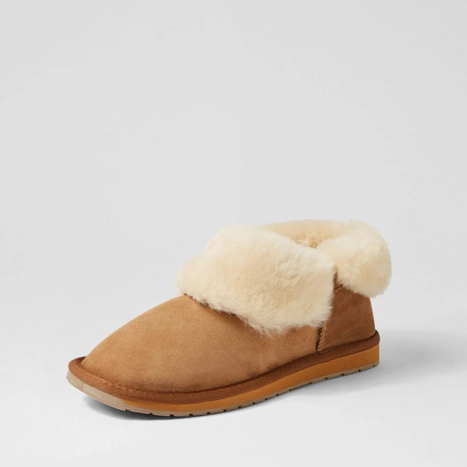 Emuplatinummintarochestnutsuede2.webp