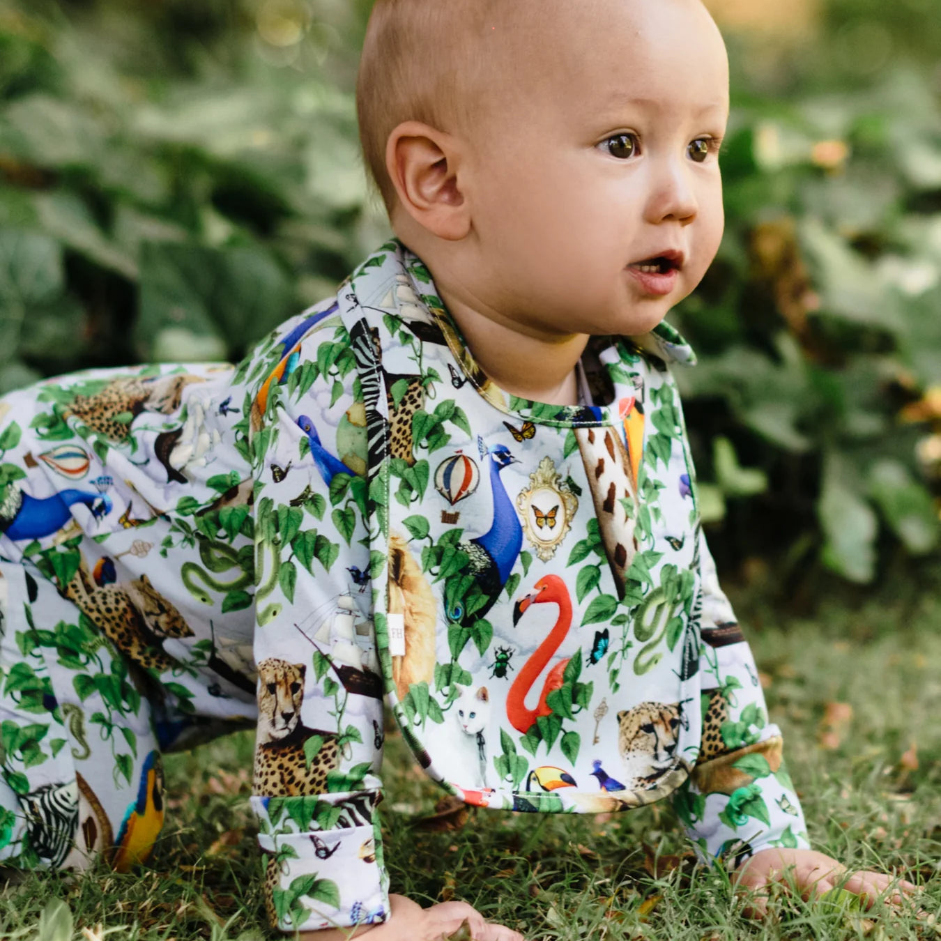 FHwinterskybibs2.webp