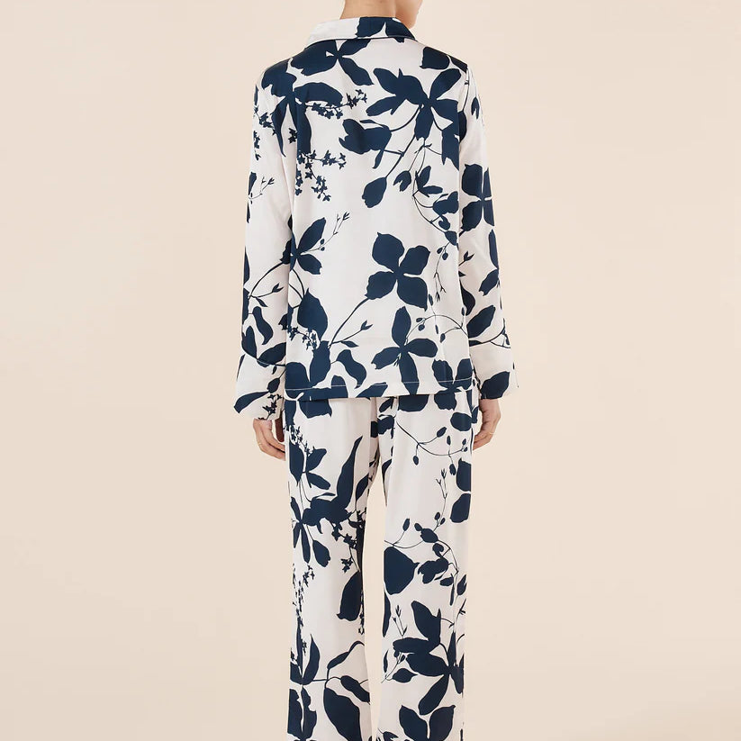GingerLilly_22_IVY_NAVY_PRINT_1407.webp