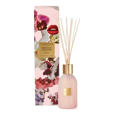 Glasshouse_Fragrances_250ml_Diffuser_-_Radiance_In_Bloom_01.webp