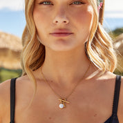 Love Lunamei Balance Necklace Gold