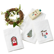 PILBEAM LIVING Christmas Cheer Collection Hand Towel Christmas Tree