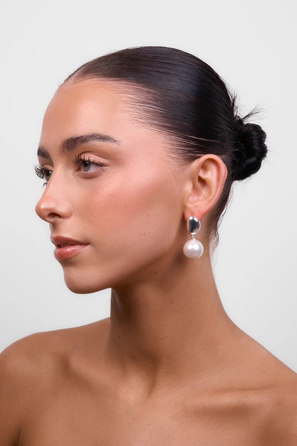 Selma Silver Pearl Earrings
