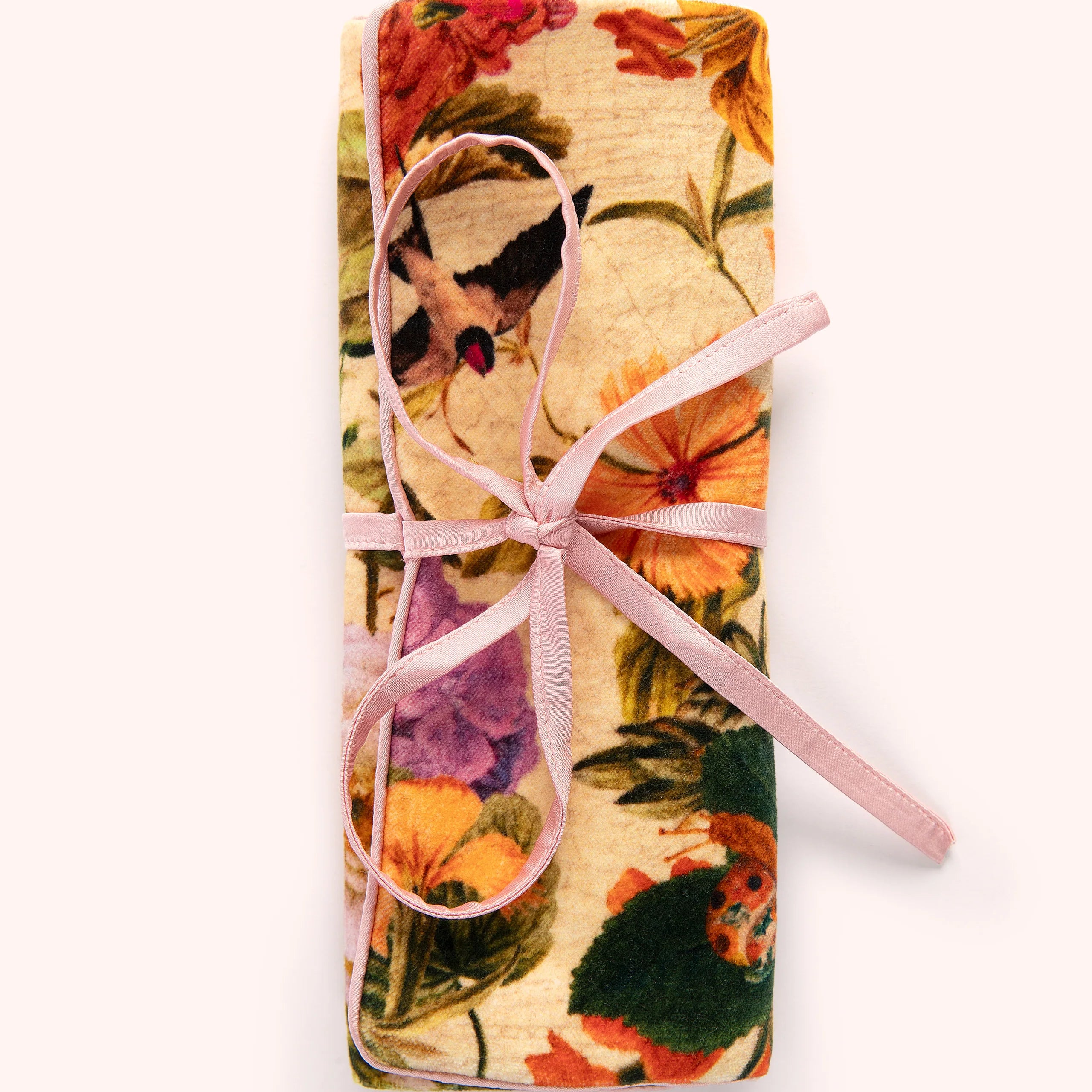 Jewelleryrollcreamposy.webp