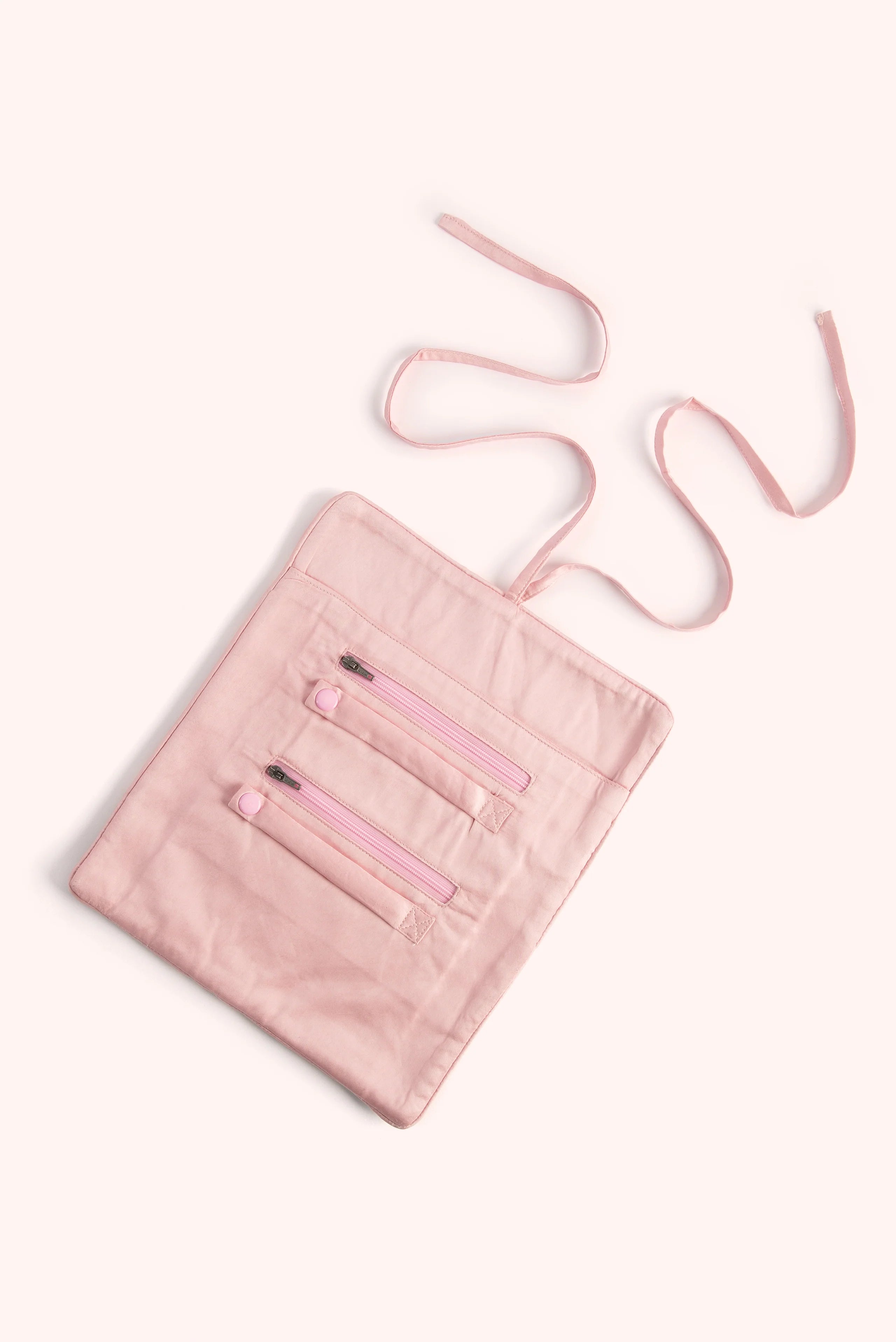 Powder Jewellery Roll Cream Posy