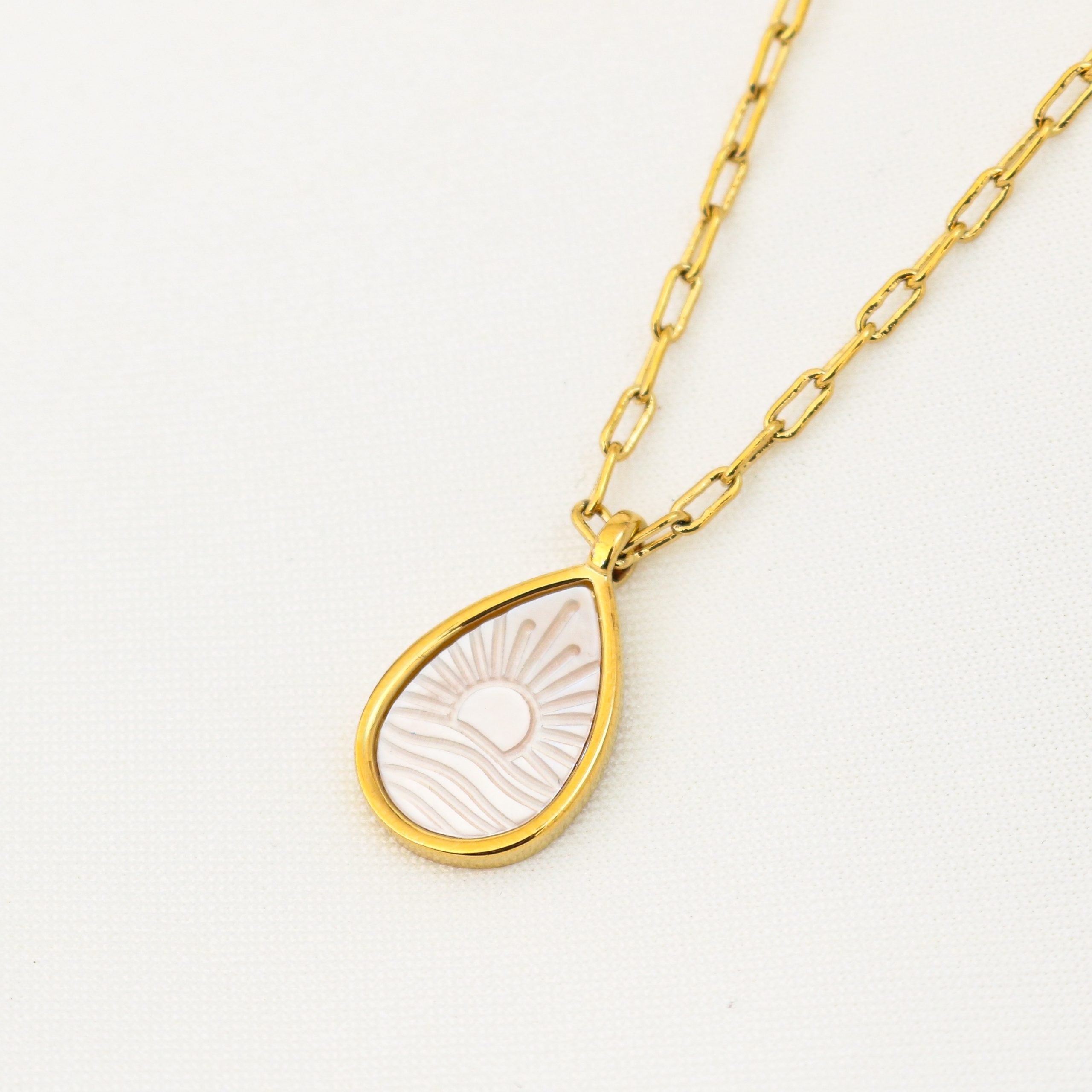 Kailani-Necklace-in-Gold-3-scaled.jpg