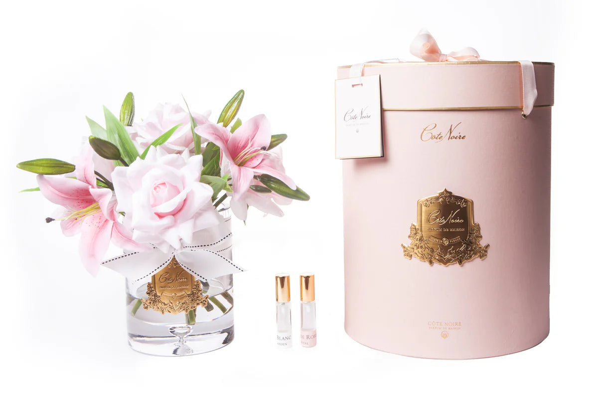 LRL02_Roses_Lilies_-_Pink_Pink_box_with_Gold_1200x_83cf0b71-ca55-4a90-b8c0-81dd9c187e95.webp