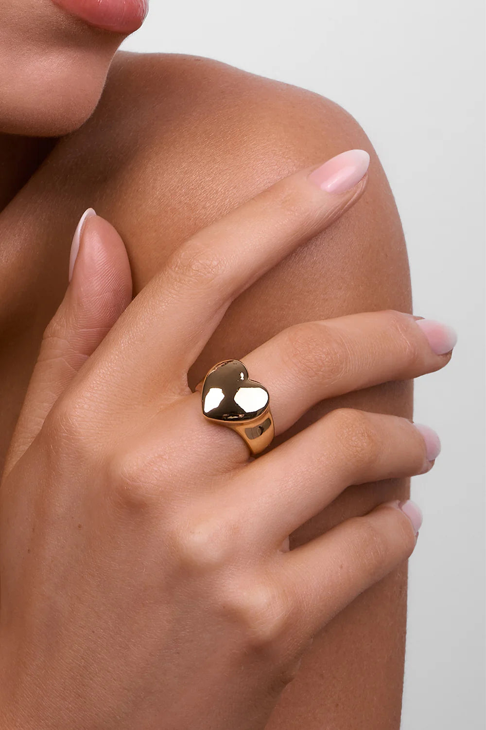 LIBERTE Lottie Gold Heart Ring