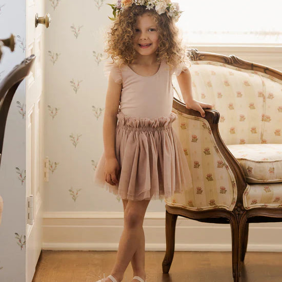 Noraleelottietuturose.webp