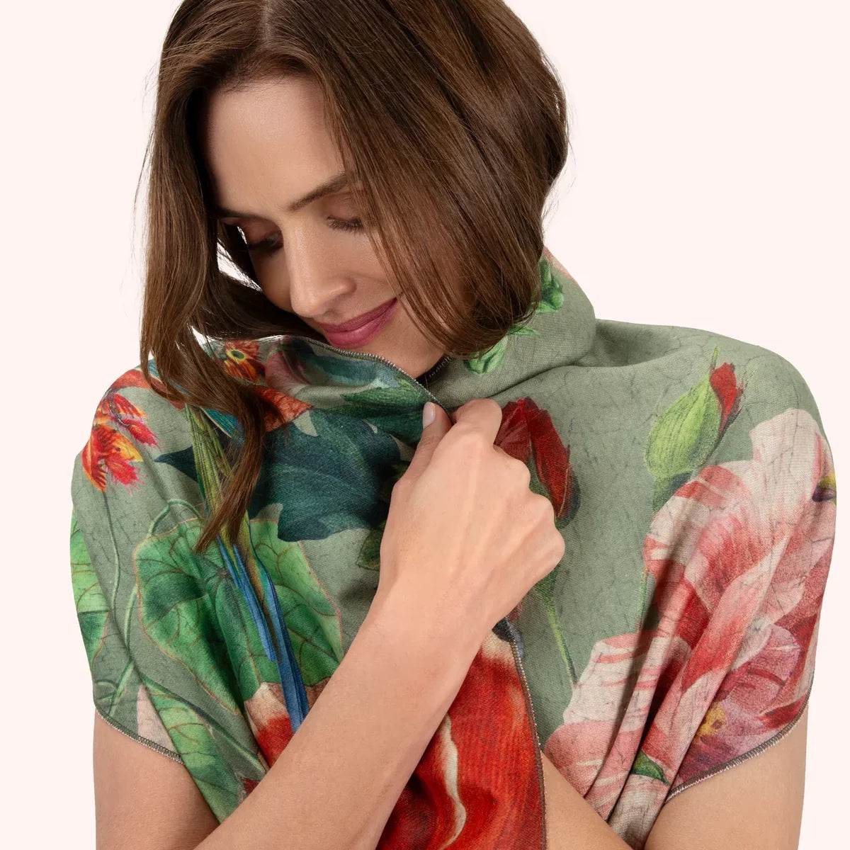 Powderluxscarfbotanicalbouqet2.webp