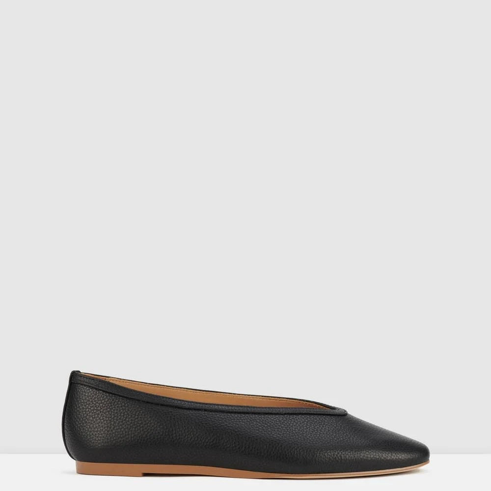 RollieBalletVBlack.webp