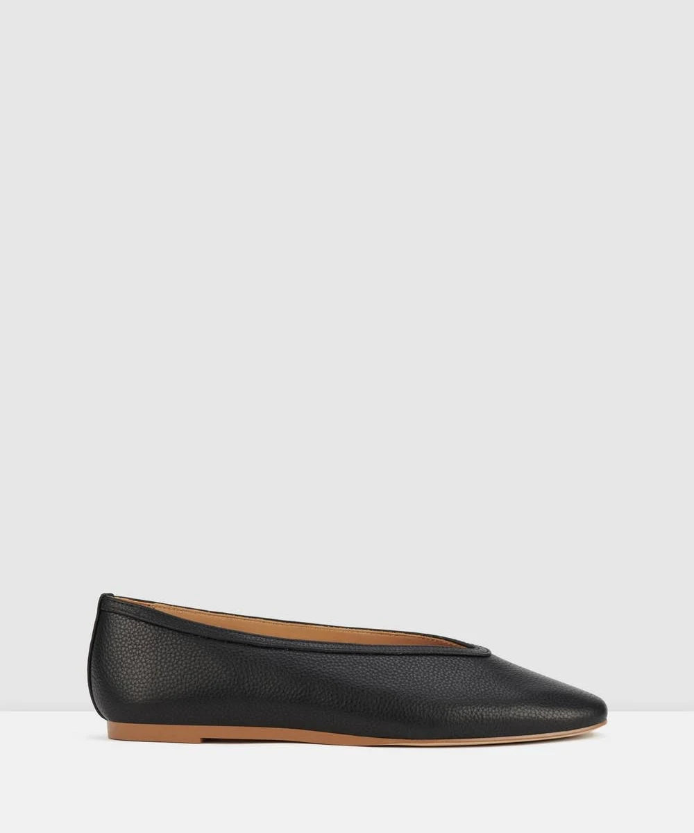 RollieBalletVBlack.webp