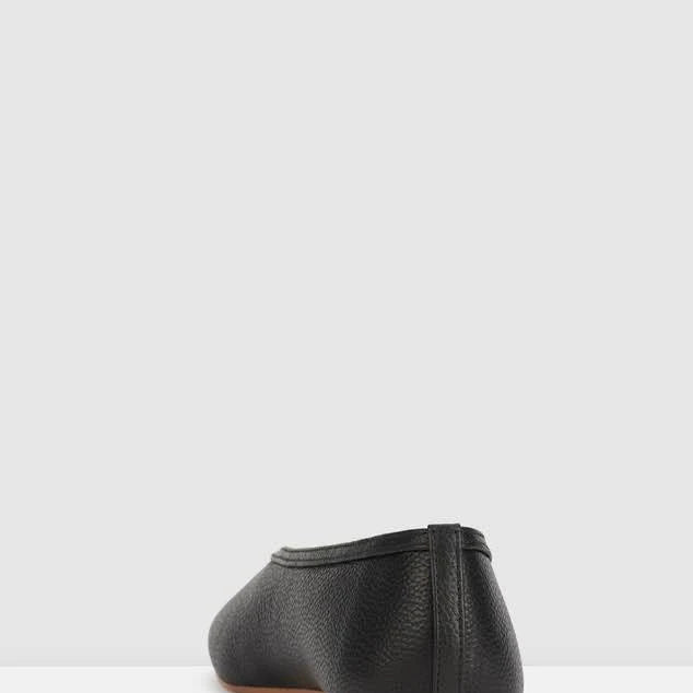 RollieBalletVBlack2.webp