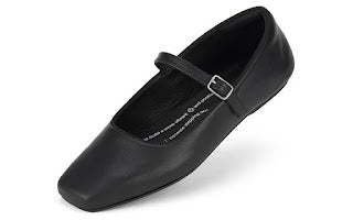 SC01938_BalletMJSquareToeBlack_H.jpg