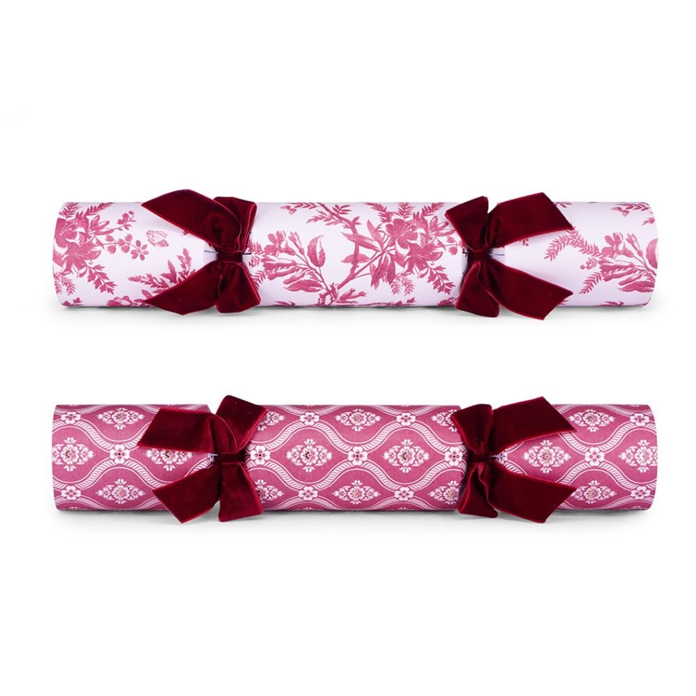 Laura Ashley Tales of Yuletide Luxury Crackers